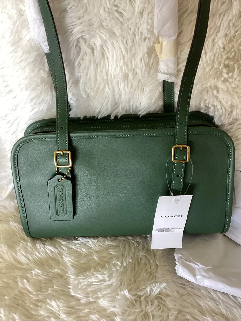 Coach Hunter Green Swing zip Shoulder Bag